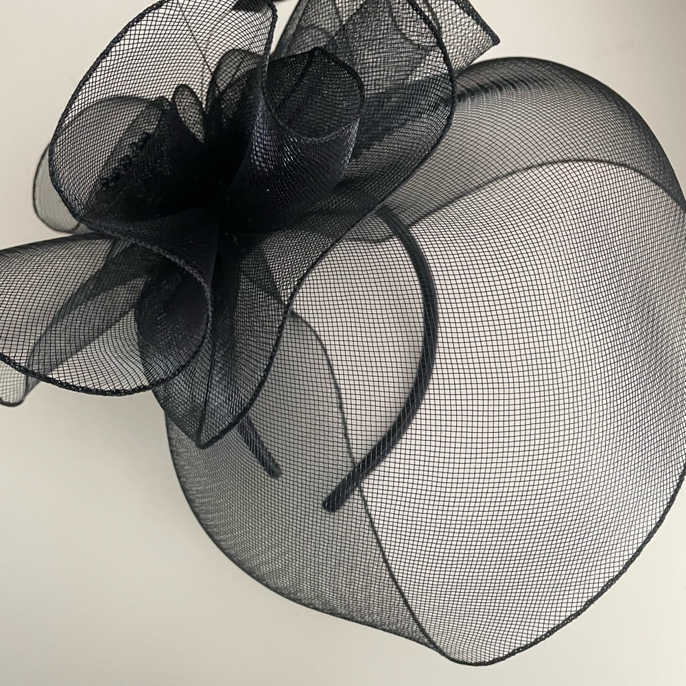 Derby or Tea Party Headpiece / Headband